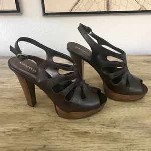 Xhilaration Heels Size 6